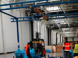 發(fā)動機工廠物流搬運技術(shù)開發(fā) 智能化轉(zhuǎn)型與效率提升